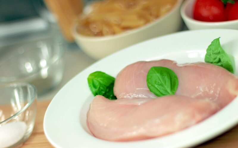 Revelamos si el pollo tiene hormonas dañinas