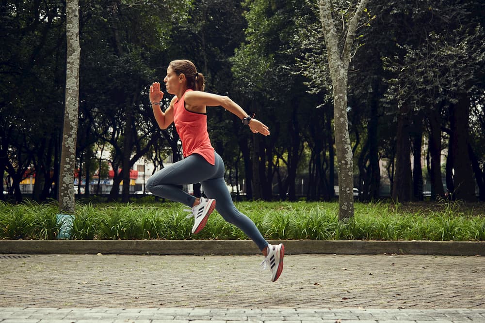 Tatiana Serur running