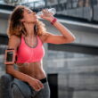 Beber agua mejora tu rendimiento y salud